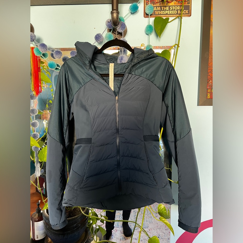 Lululemon down for it all puffer coat size 6